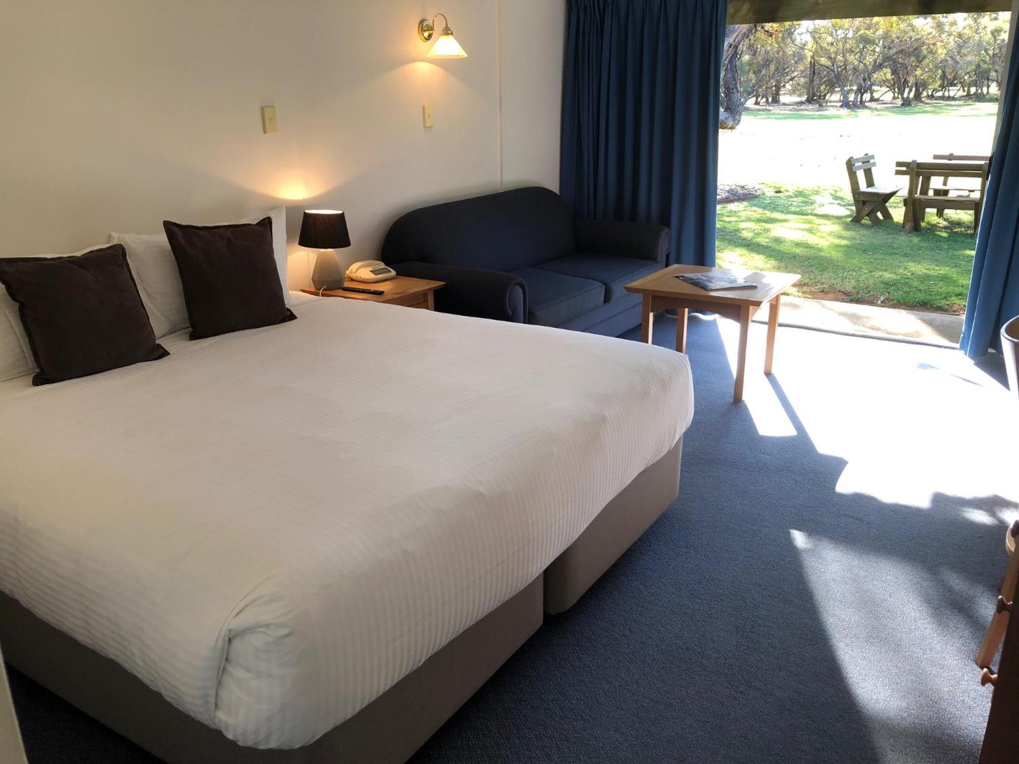 Big River Golf & Country Club Berri Room photo